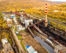 De-colorant for coke oven plant effluent